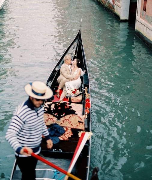Venice Gondola Ride with Dinner 2026