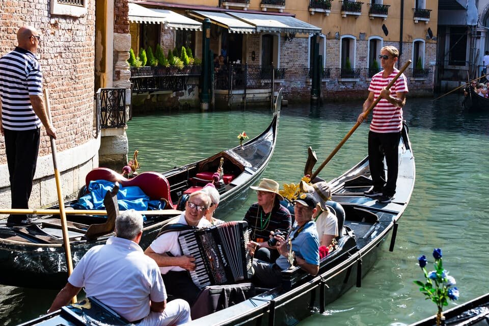 Venice Gondola Ride with Serenade 2026